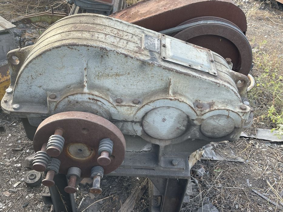 Станок по прокату уголка