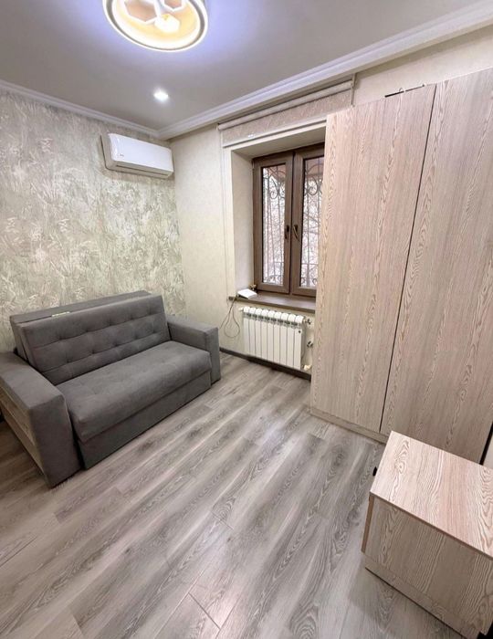 Мирзо Улугбекский р-он Ц-1 Бибигон. 3)4)4  с обстановкой