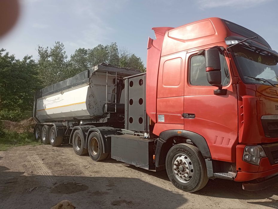 XOWO T7 тигач с прицепом