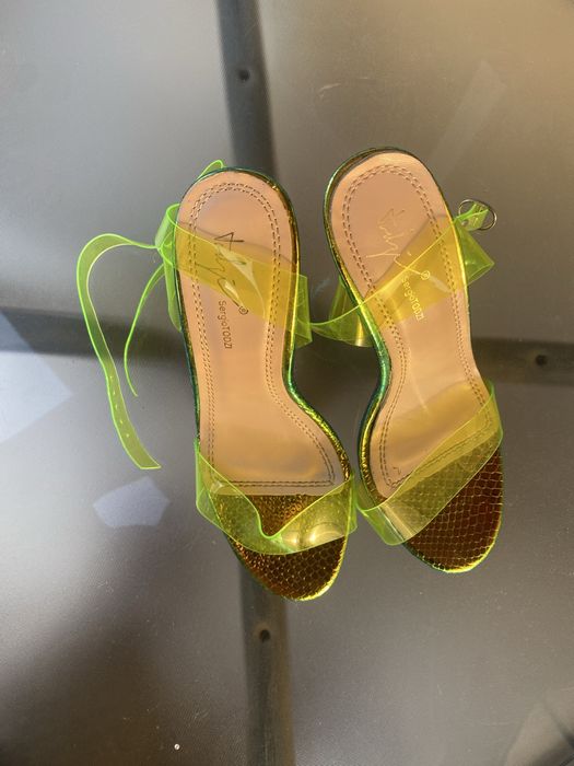 Pantofi cu toc verzi Shein, mărimea 36 – stare  bună – 60 lei