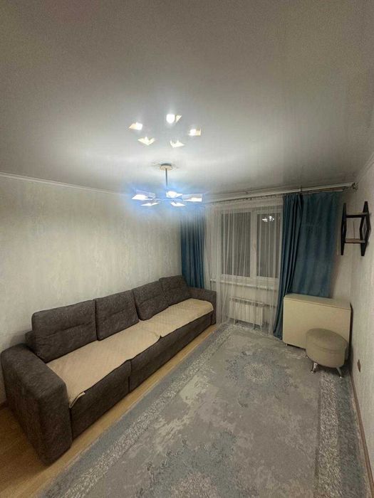 продам 2 х комнатную квартиру