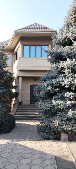 Сдаём супер помещение для Пирожковой точки с тёплым кафе.