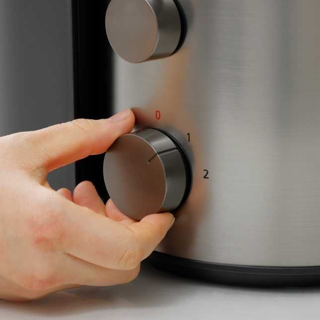 Соковыжималка-блендер-кофемолка 3 в 1 Panasonic MJ-CB800 sokovijimalka