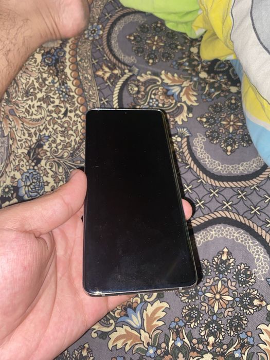 Samsung galaxy A82
