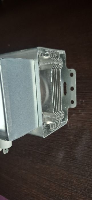 Магнетрон  LG  .