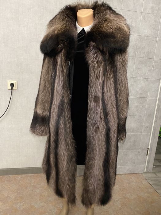 Шуба канадский енот