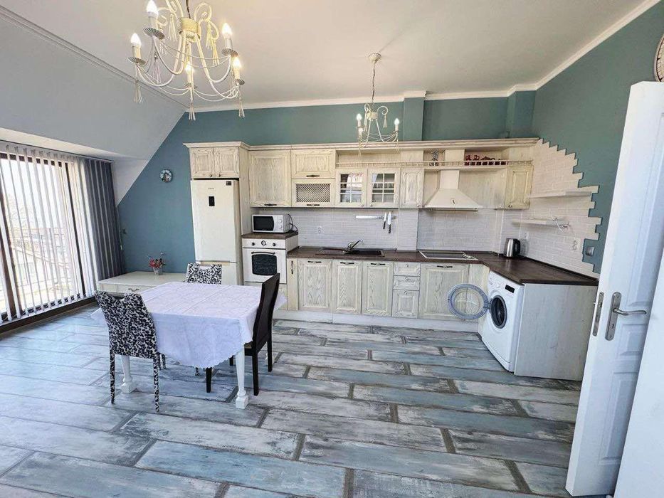 Дава се под наем Двустаен апартамент в Варна, Бриз - 70 кв.м за 698.19 € - Снимка #2
