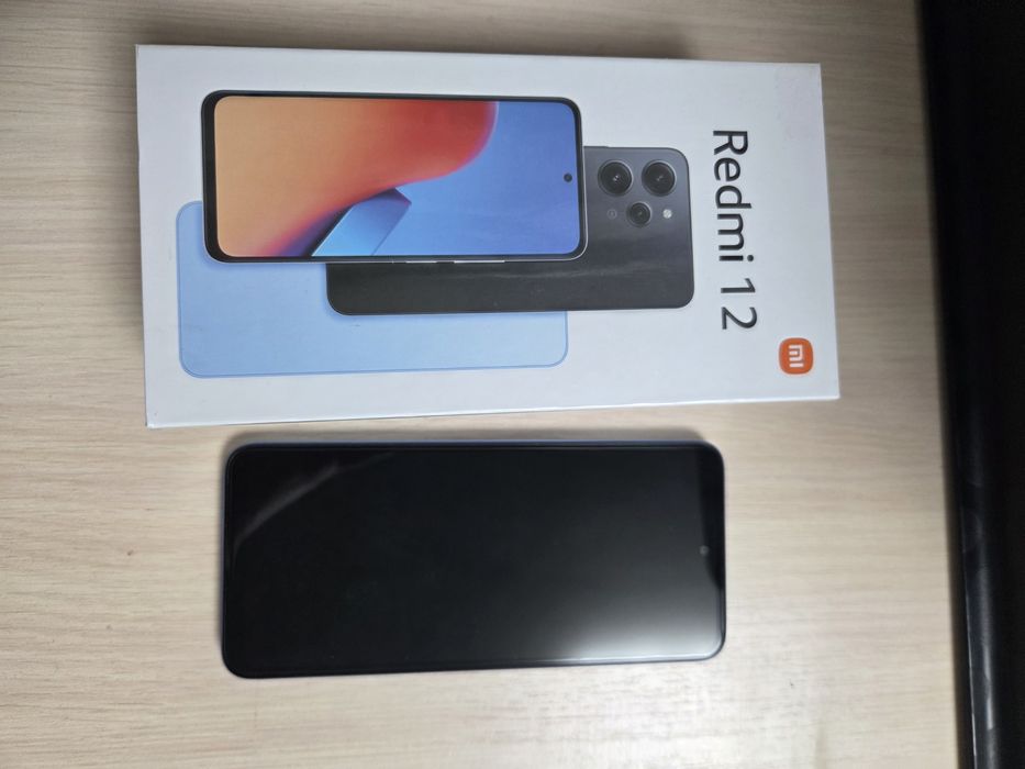 Продам телефон Redmi 12 Sky Blue