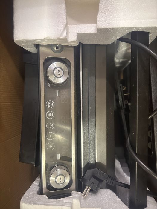 Мультигриль DeLonghi CGH1112DP.SP