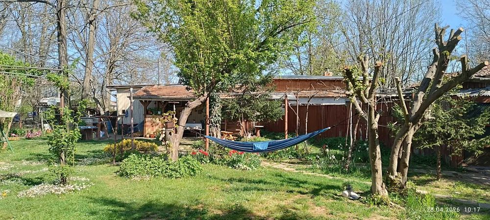 Продава се Къща в Ихтиман - 484 кв.м за 917 €/кв.м - Снимка #3