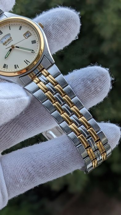 Vintage Seiko Quartz Day-Date Ref.7n43-9041 /