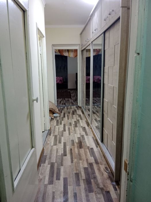 Продаётся 1 комнатная квартира в Чирчике