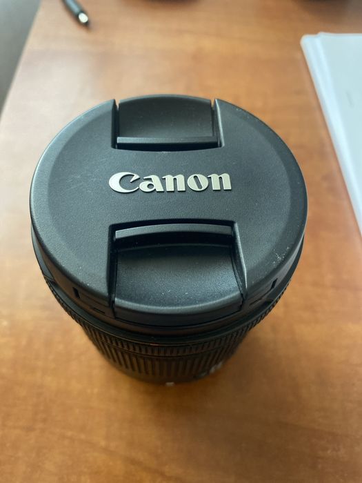 Obiectiv canon 10-18