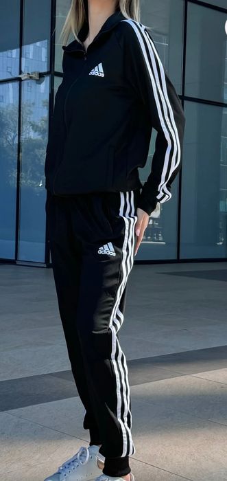 Trening dama și barbati Adidas  de primavara/ vara.