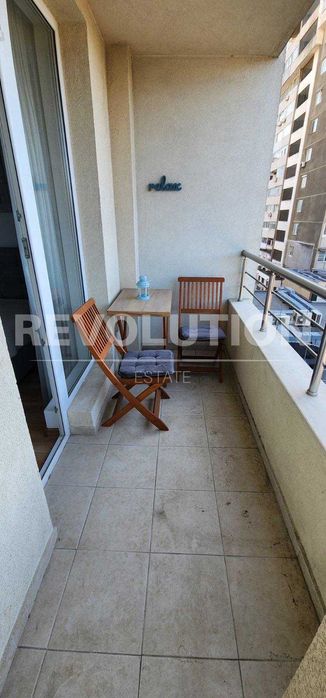 ПРОСТОРЕН тристаен апартамент в района на Лятно кино Тракия!