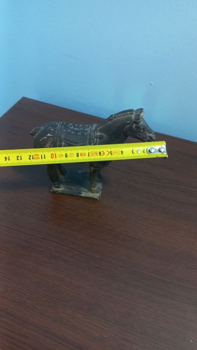 Интересна стара фигура