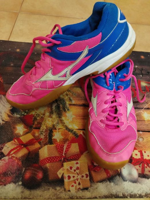 Детски маратонки Мизуно 41