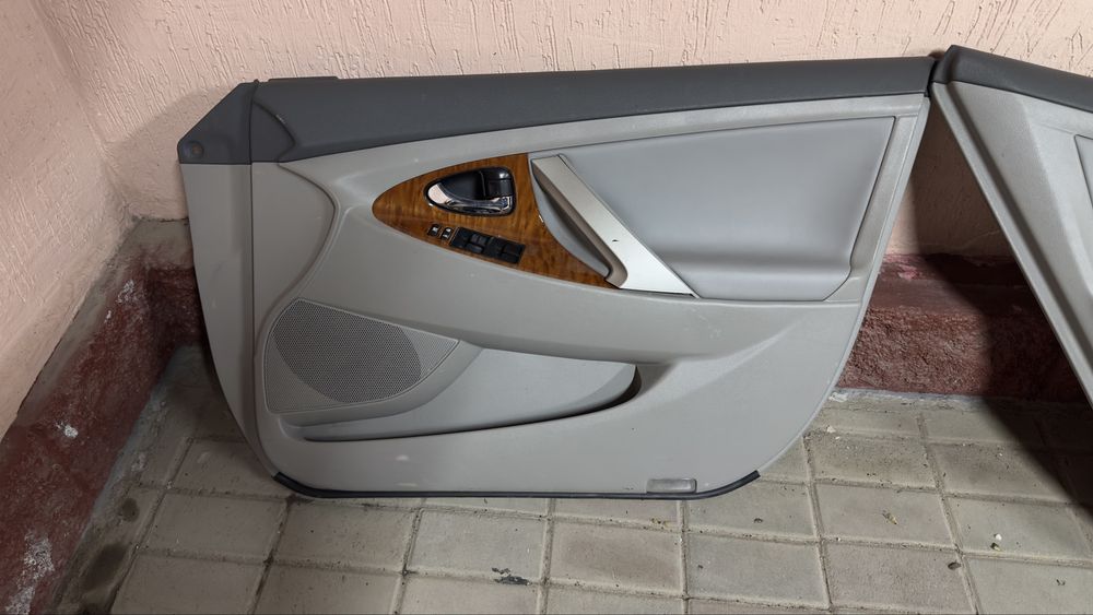 кожанные общивки от камри 40-45