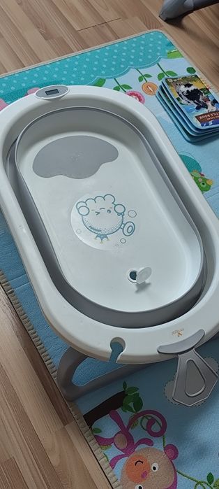 Бебешка вана за новородено