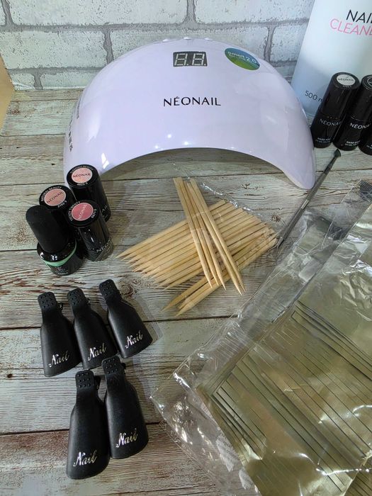 Пълен комплект за гел лак NeoNail – лампа + аксесоари