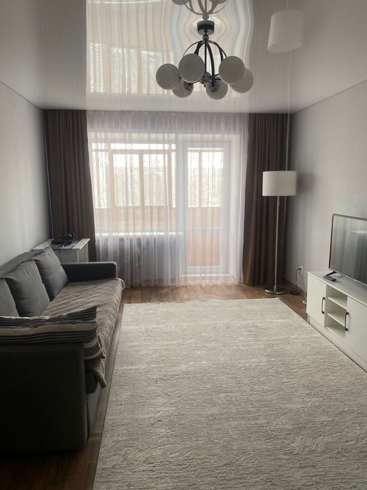 Продается 1 ком кв 2 школа