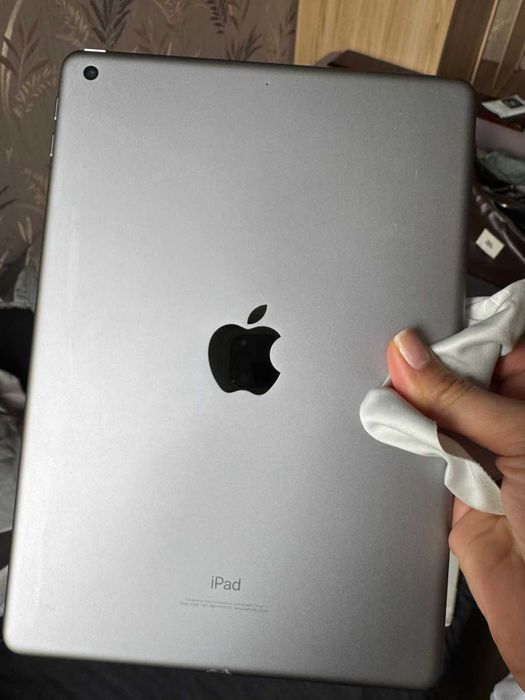 Apple Ipad 6 128gb акб94 процентов