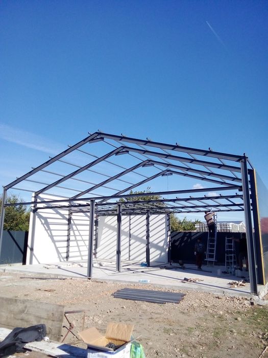 Vand hala metalica 15x30,structura,panouri sandwich și alte dimensiuni