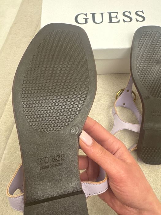 Лилави сандали Guess