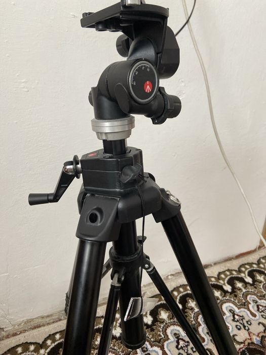 Manfrotto 475B кәсіби штатив + видео бас (оригинал)