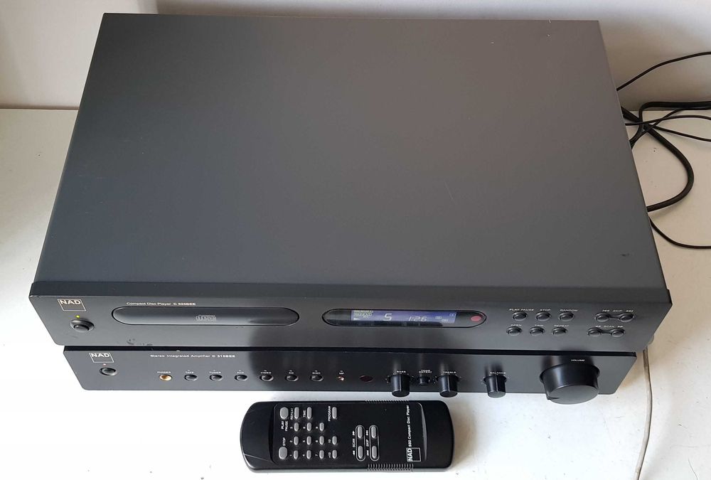 NAD C 525 BEE CD player Audiophile cu telecomanda