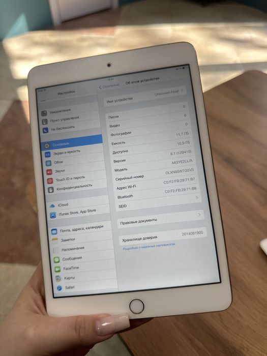 iPad mini 3 16 gb без ремонта