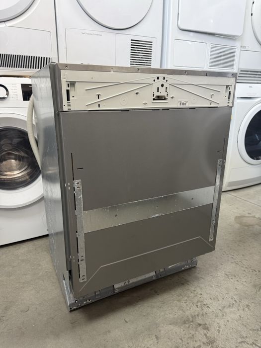 Съдомиялна машина за вграждане MIELE 60см,