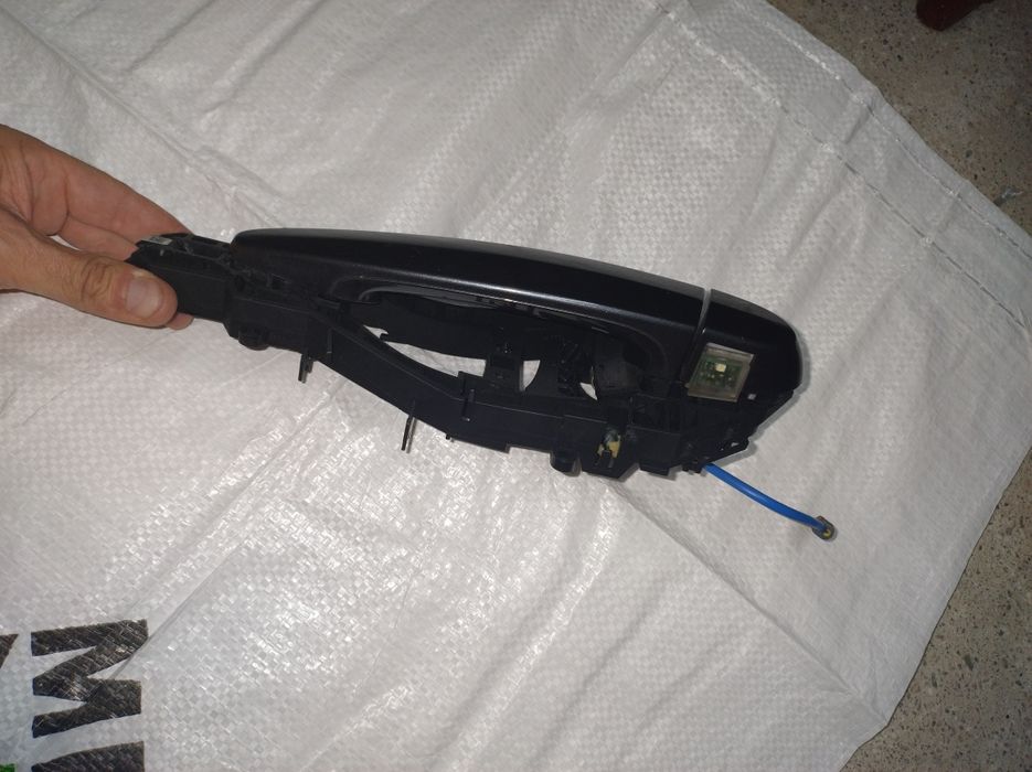 CD   BMW E87, centură, mâner BMW F32/30 plus alte piese