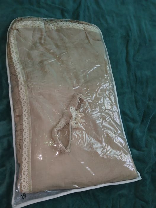 Продам конверт на выписку