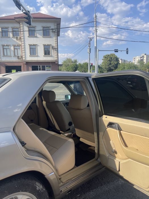 Продается Mercedes-benz w124