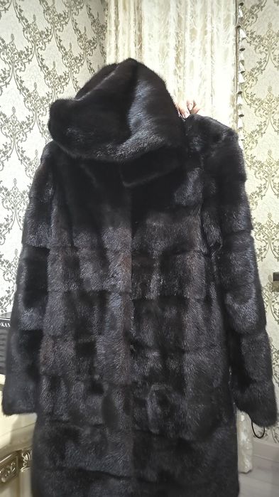 Шуба Куртки и плате