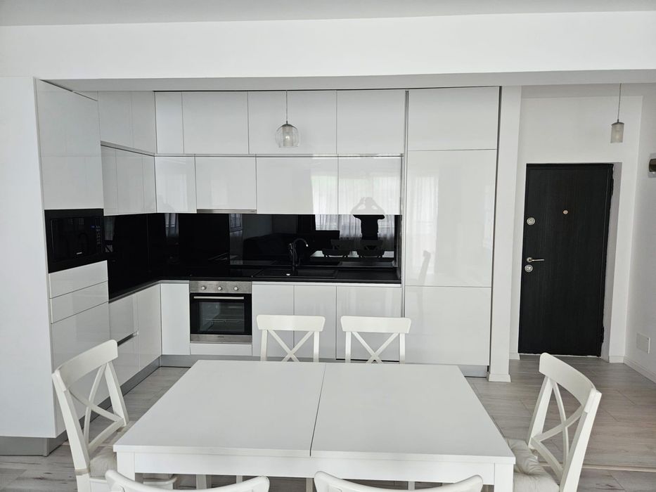 Vand apartament cu 2 camere Floresti Sub Cetate