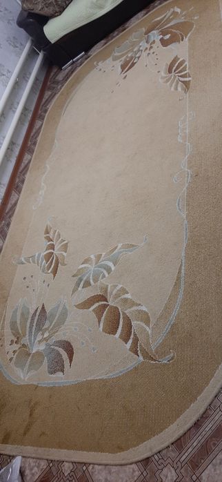 Ковер  светло-коричневый