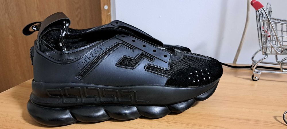 Adidasi Versace Chain Reaction