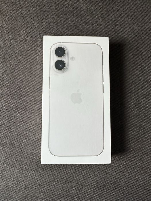 Iphone 17  256Gb Бял Нов Гаранция