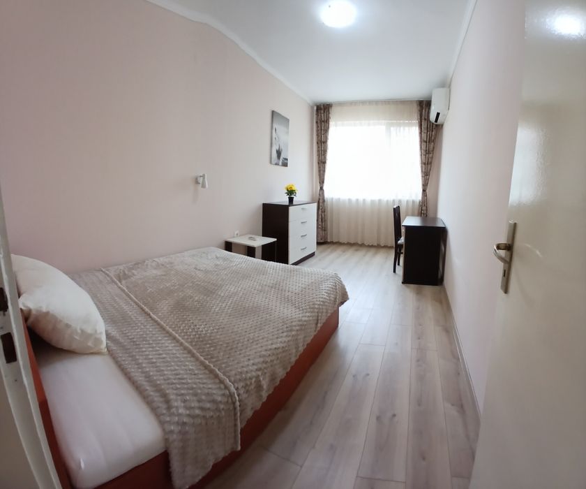 Двустаен Възраждане с Асансьор, Интернет