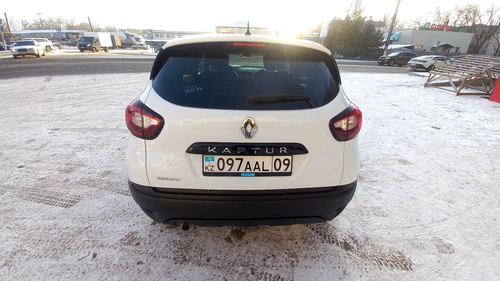 Renault kaptur 2018 год