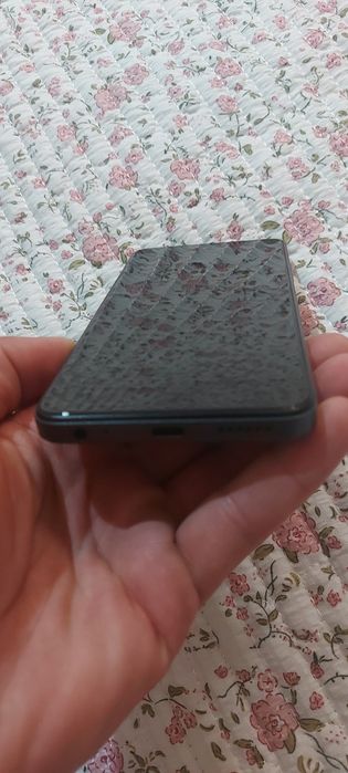 Techno telfon sotiladi,idealni holatda,deyarli yangi chotki holatda