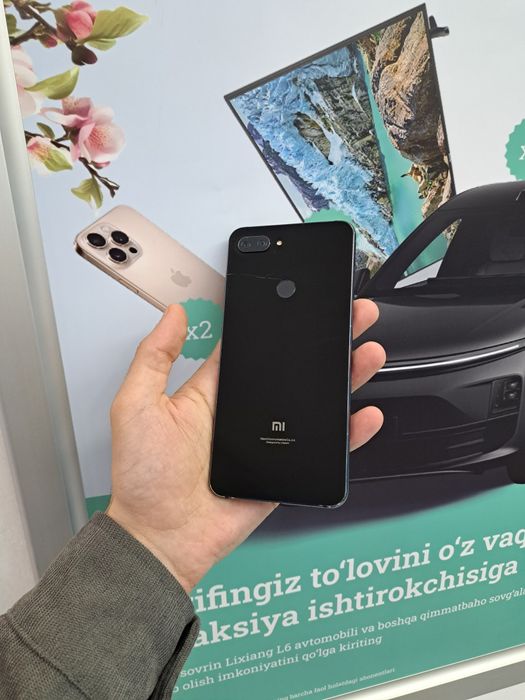 Xiaomi Mi 8 Lite память 64gb хама жои ишлаши зор