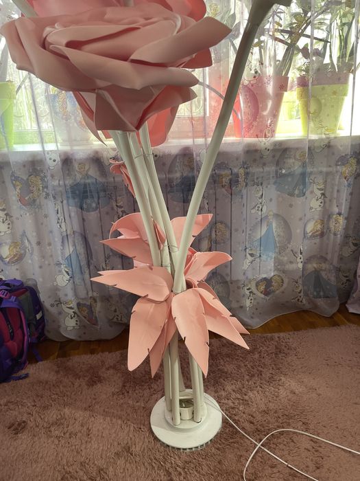 светильник розы