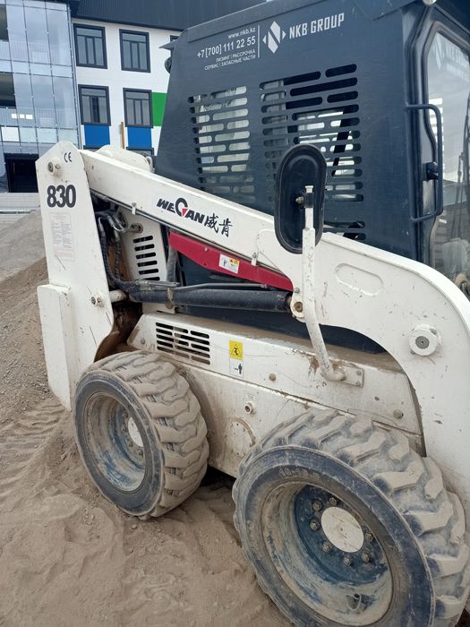 Мини погрузчик фронтальный