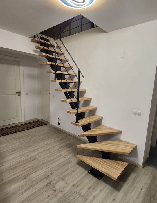 scarii pentru exterior si interior