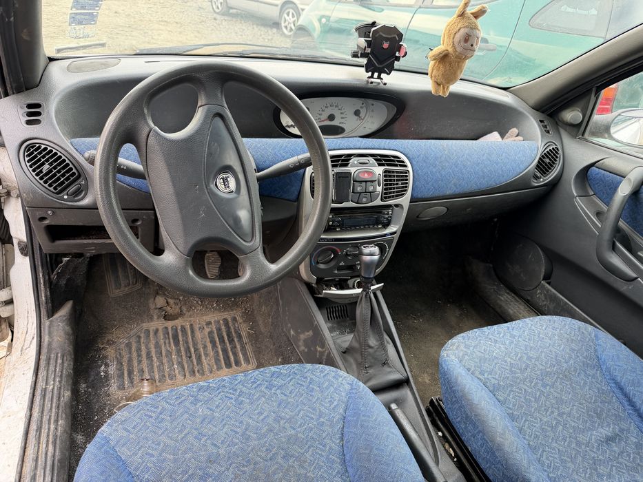 Ланчия Y 1.1 54кс 1998г бензин на части