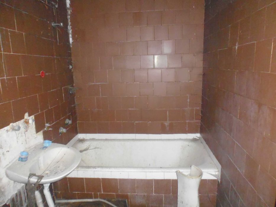 Тристаен апартамент за продажба в ж.к. Люлин 3, гр.София