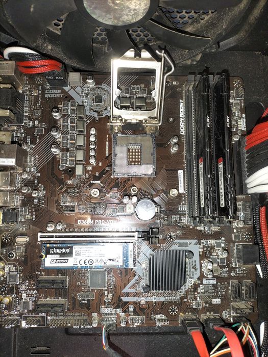 Vând placa de baza+hdd+cooler
